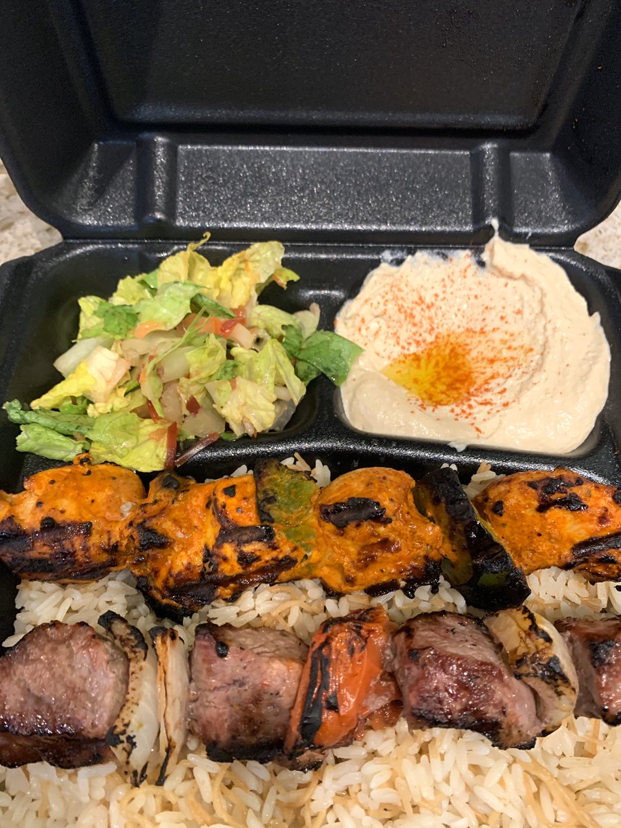 fufusgrill1's tweet photo. Fufus is still open! 🍽🍢

Call for a pick up 9515954527

You can also order on: 🤸🏽‍♂️
🔹https://t.co/6AvyQ0Xnua
🔹GrubHub
🔹DoorDash
🔹UberEats https://t.co/BHs00KVp9M