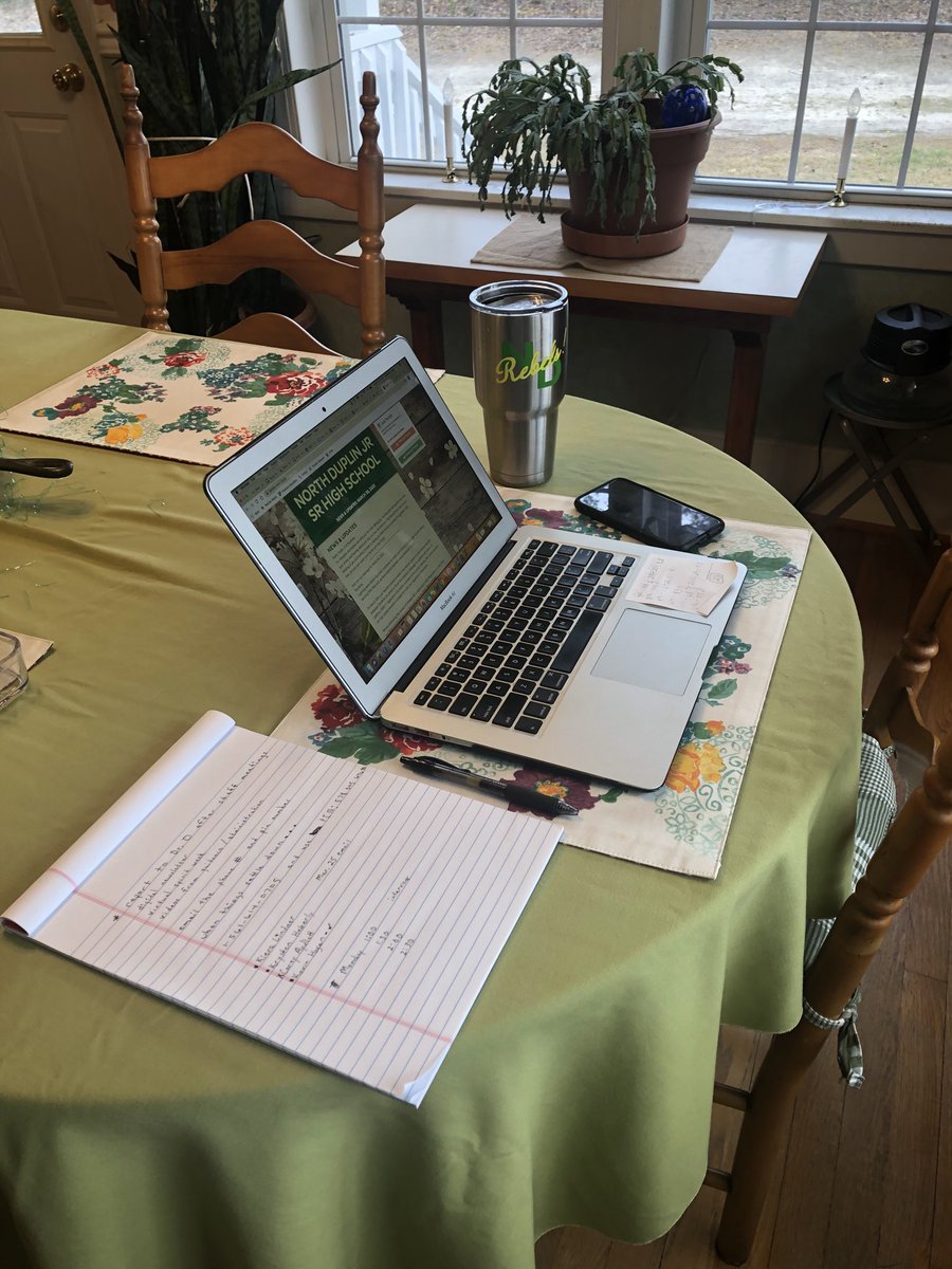 TonyJones901's tweet photo. β¦β¦β¦@NDJSRebelsβ© Virtual Spirit Week - Workspace Wednesday
β¦#RemoteRebels https://t.co/YktZliXGES