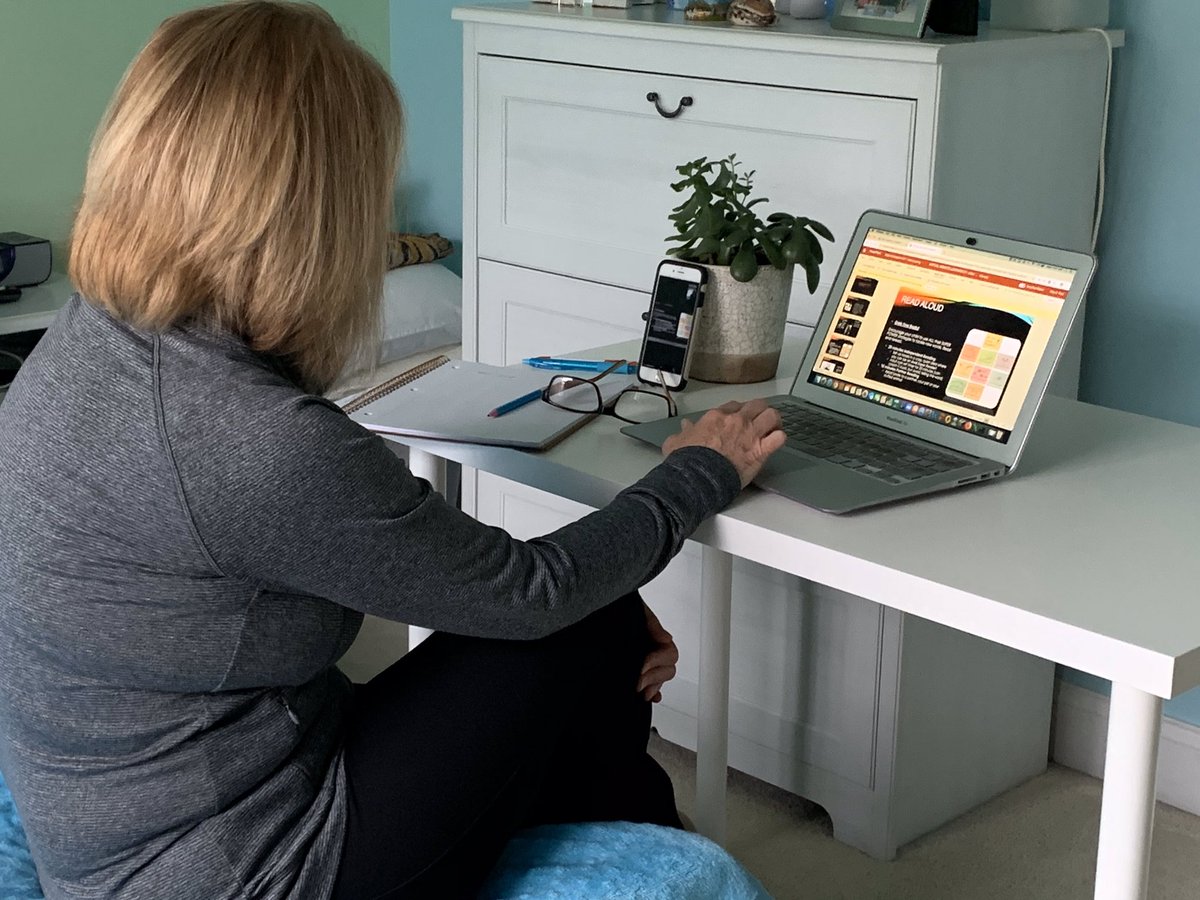 mp_pwcs's tweet photo. @EllisSoars Collaborating with the Kindergarten team using multiple devices! I’m using this time working from home as an opportunity to learn new ways of sharing ideas with a dedicated team. Yay teamwork! https://t.co/kH4MhbF0hH