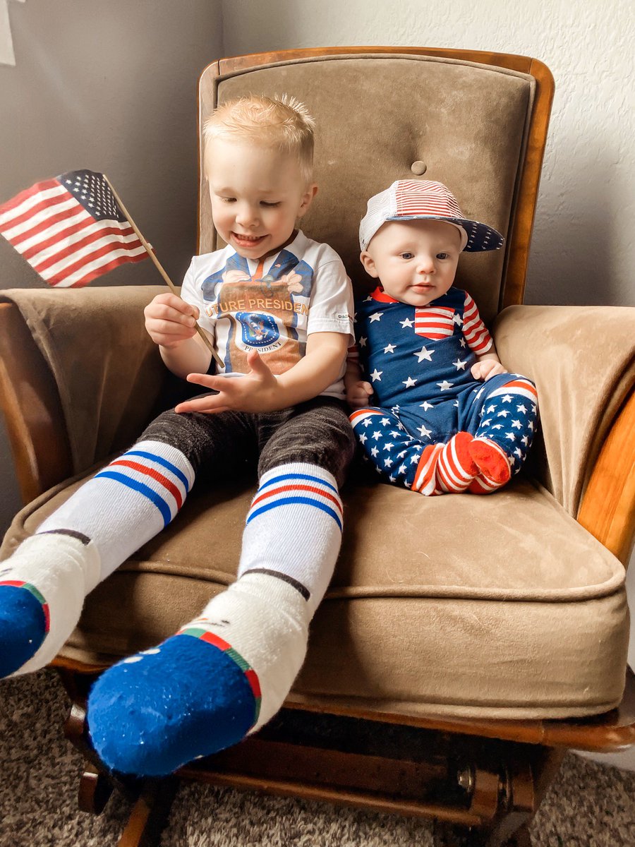 MissTommiDee's tweet photo. @SeattleWolf @DeAnnaLeeDance We did Merica day! Will you please play good time by Alan Jackson ๐บ๐ธ https://t.co/DaMJvtFaG1