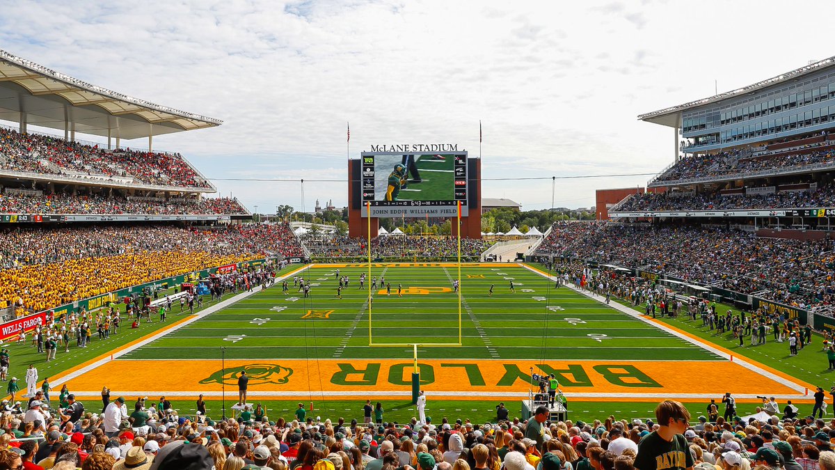Baylor University On Twitter Fling Your Green Gold During Your Live Lecture Or Video Call With One Of These Baylor Backgrounds