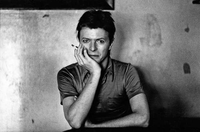 ScozzariFrank's tweet photo. I think it’s terribly dangerous for an artist to fulfill other people’s expectations. They generally produce their worst work when they do that. 
—David Bowie— https://t.co/eoe0lMlQTi