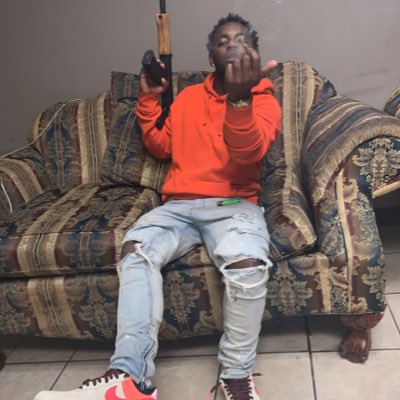 1__Saint's tweet photo. #NewProfilePic https://t.co/dJA4qQadcM
