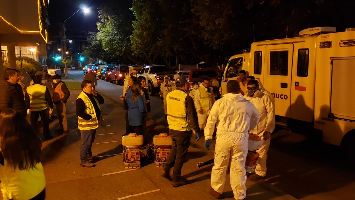 LODESTARONBASE's tweet photo. Continuamos con nuestro plan de sanitización masivo en diversos puntos del país, como Los Lagos, San José de la Mariquina, Cañete, y muchos más, con el fin de desinfectar lugares de alta concurrencia pública y evitar la propagación del Coronavirus #Yomecuidotecuidoymedejocuidar💪 https://t.co/FVEWcYaYo4