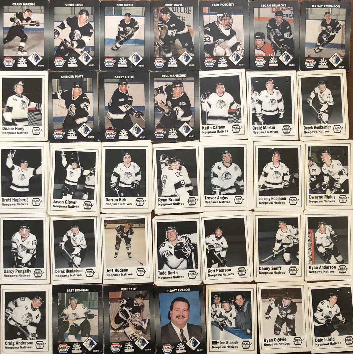 And this is why I never threw a hockey card out as a kid! Some beauty’s came through Neepawa in the 90’s @MJHLNatives <a href="/chev1010/">chevy</a> #DunnyTyhy