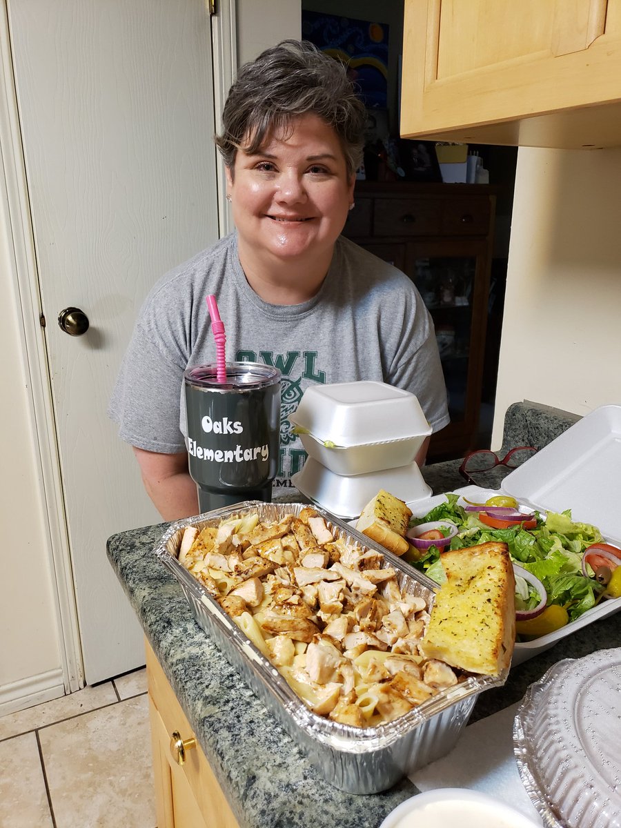 Terri Criner (@tacriner) on Twitter photo THANK YOU Marsalas Italian restaurant and <a href="/OaksPta/">Oaks Elementary PTA</a> for the yummy dinner!!
#OEtogetherinSpirit THANK YOU Marsalas Italian restaurant and <a href="/OaksPta/">Oaks Elementary PTA</a> for the yummy dinner!!
#OEtogetherinSpirit