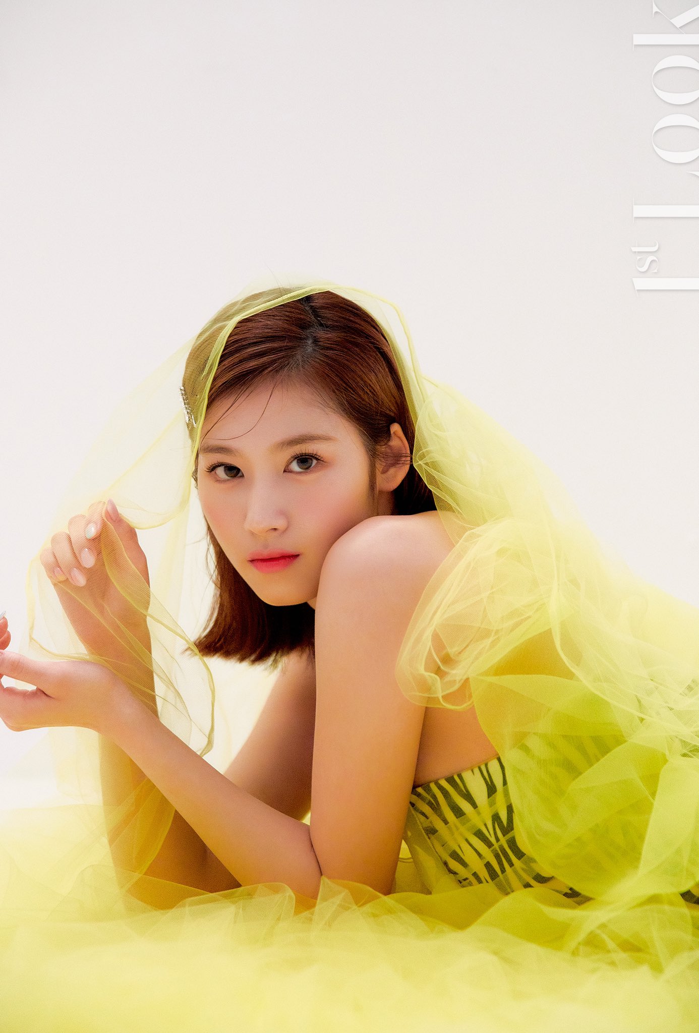 Twice Sana X 1st Look Twice 트와이스 Sana 사나 1stlook 퍼스트룩 T Co 4ayvk3m5ga Twitter