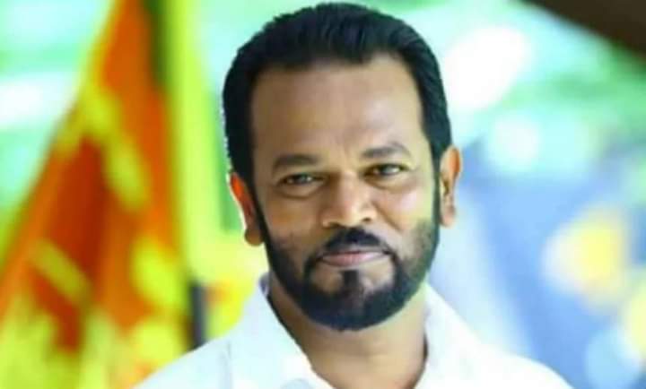 asky_badurdeen's tweet photo. Worrying that I’m not in the place where I can cast my vote to Palitha Thewarapperuma, man of kind, very first front liner for social service.
#Palitha Thewarapperuma
#lanka🇱🇰 https://t.co/3HYm6LagFr