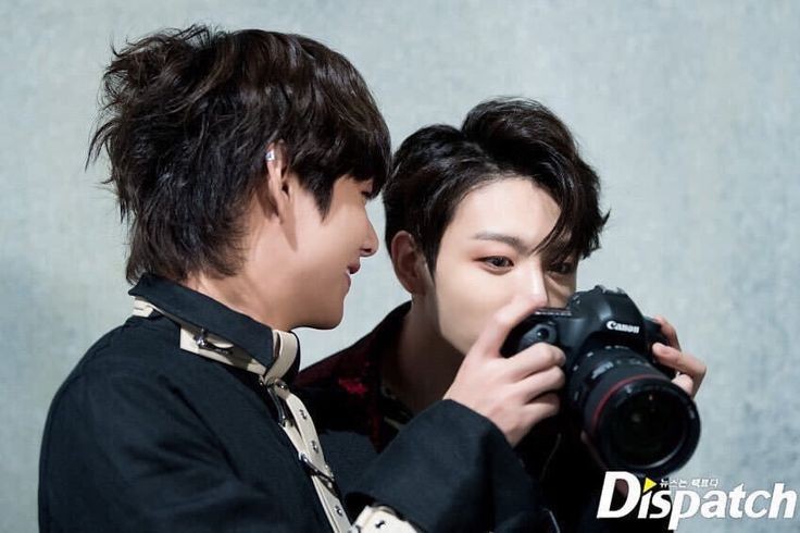 taehyung is distracted, the good kind of distracted at that