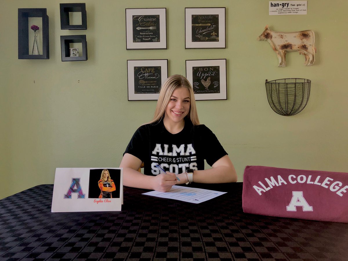 Another @rccspiritteams member moves on!
•
Sophie Elias inked her NLI to Alma College in Michigan. She received an athletic and academic scholarship. She will be majoring in business and minoring in French. She has been a major contributor to the program. #thecommunityscollege