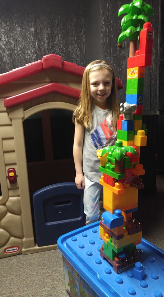 MilwaukeeMPS's tweet image. STEM/STEAM Challenge - DAY 1 - "The Tallest Tower"
Honey Creek Students used Legos, cards, blocks or whatever they had on hand at home.  Height and creativity are their learning targets! #MPSSTEM #MPSProud #SafeAtHome