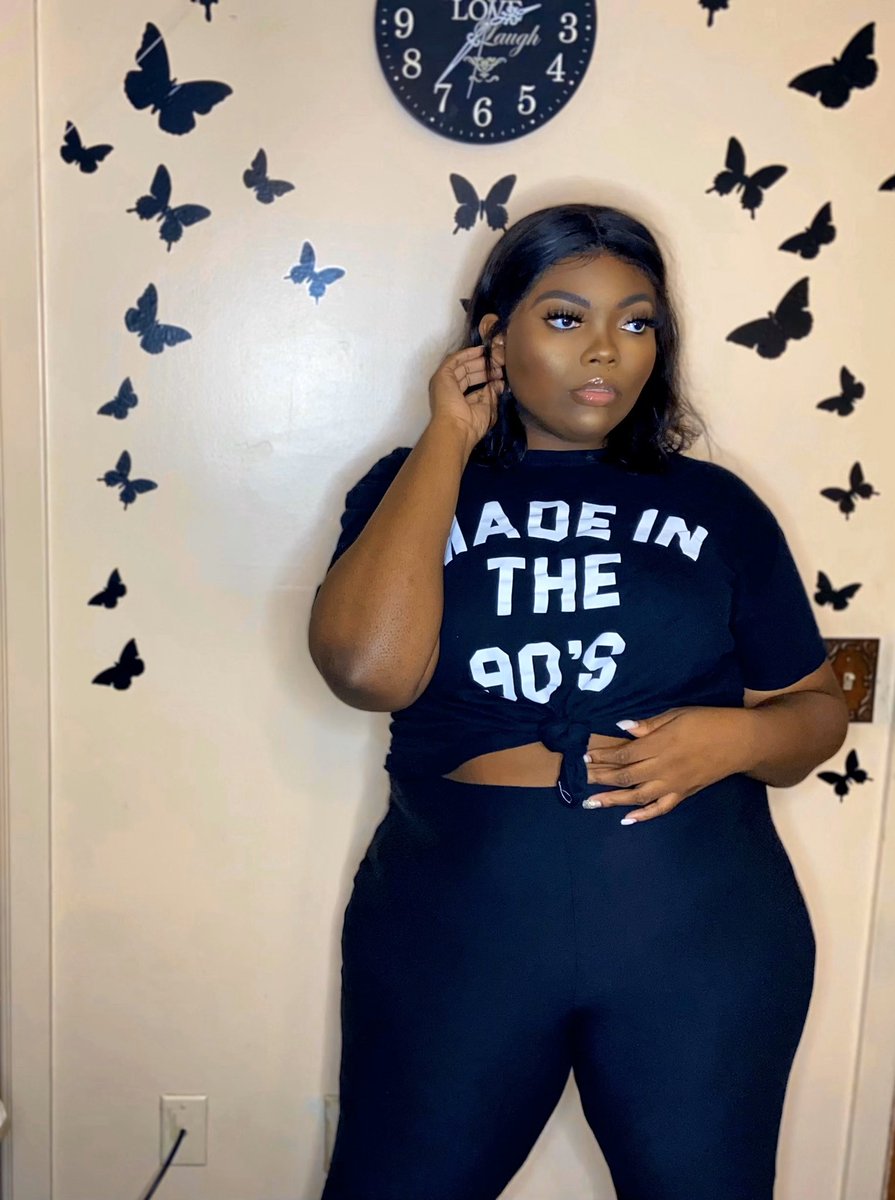 girlthatskaren's tweet photo. I know they prayed on my downfall
On all ten I stood tall
(All ten toes) 🖤
SHIRT: @OfficialPLT
FACE: @TheCrayonCase
#crayoncutie #thecrayoncase #prettylittlething #pltplus #fashionnova #novababe #youtuber #blackyoutubers #dk4l #shein #plussizefashion #plussizeinfluencer https://t.co/93GxkpTp4y
