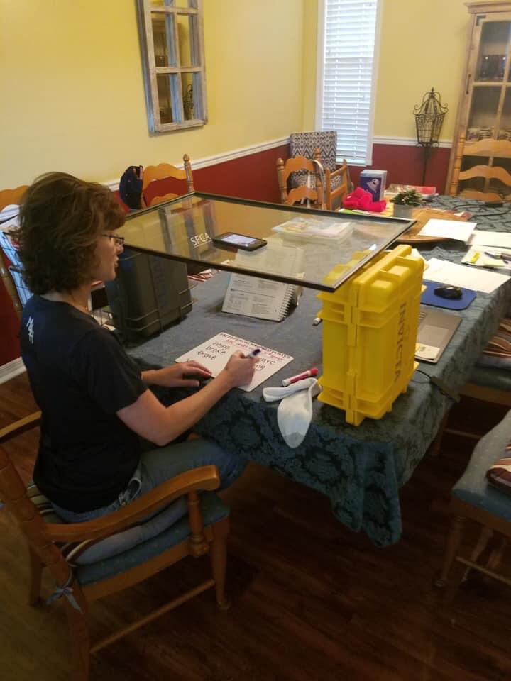 SWFLChristian's tweet image. SFCA Virtual Day 2 &amp;amp; 3 
Bible verse practice outside with chalk, Zoom classroom meetings with teachers &amp;amp; friends, amazing teachers &amp;amp; staff, letters in the mail from friends &amp;amp; students, studying outside, learning...
#theSFCADifference #sfcakings