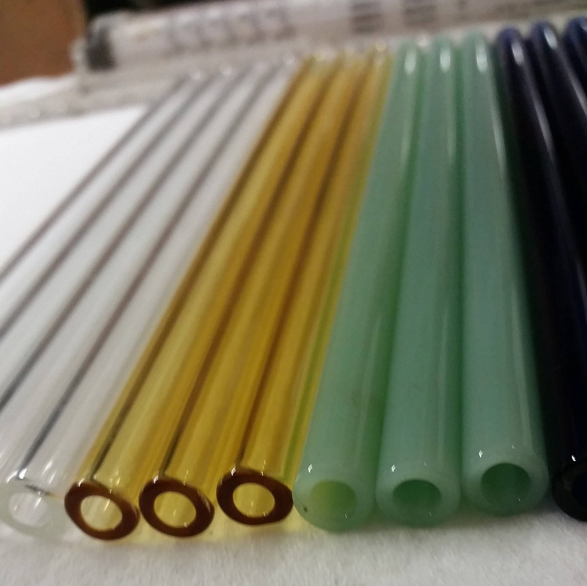 Two_Pints_Glass's tweet image. Thanks for the great review Christopher S. ★★★★★! etsy.me/2R3sDhk #etsy #housewares #birthday #christmas #glass #straws #handmade #handblown #drink #cup
