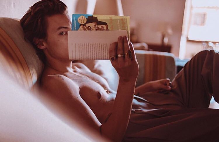𝐜𝐚𝐦𝐢 𝐈𝐒 𝐒𝐄𝐄𝐈𝐍𝐆 𝐇🌙 tweet media