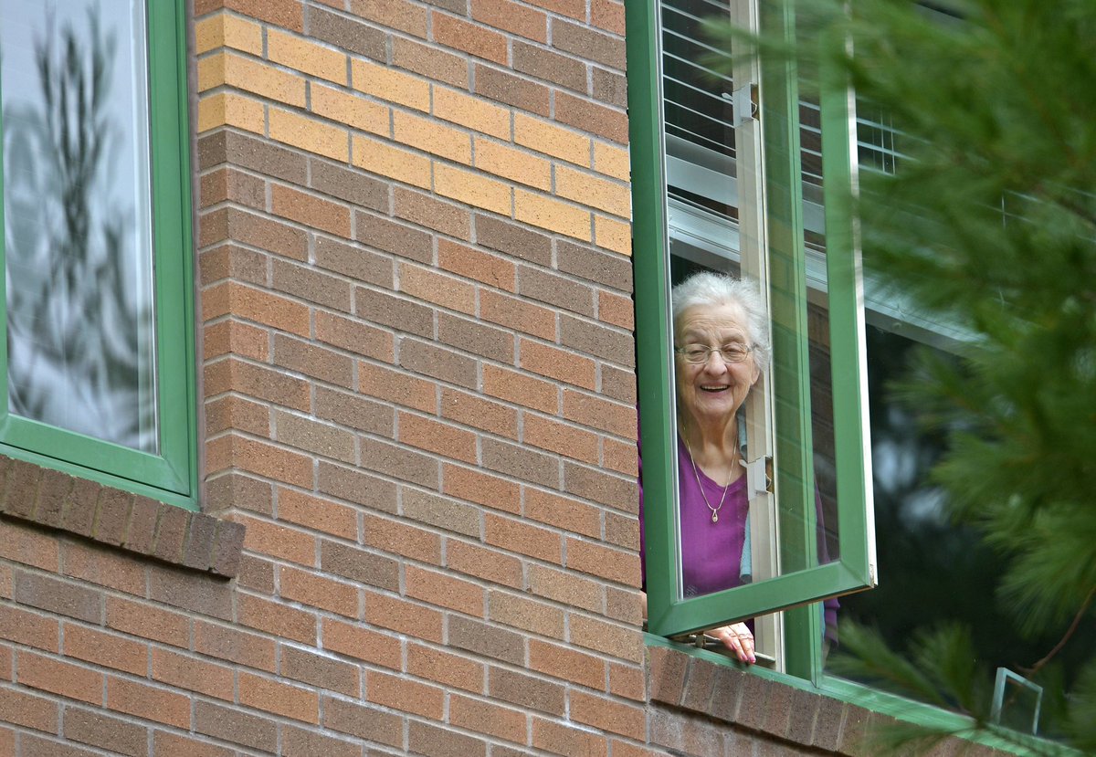 Expect the unexpected, new rule for new reality. As I arrived at the Eisenberg Assisted Living Residence for an assignment, this sweet woman greeted me from a window.  Made my week 😊 <a href="/telegramdotcom/">telegramdotcom</a> #Hello !