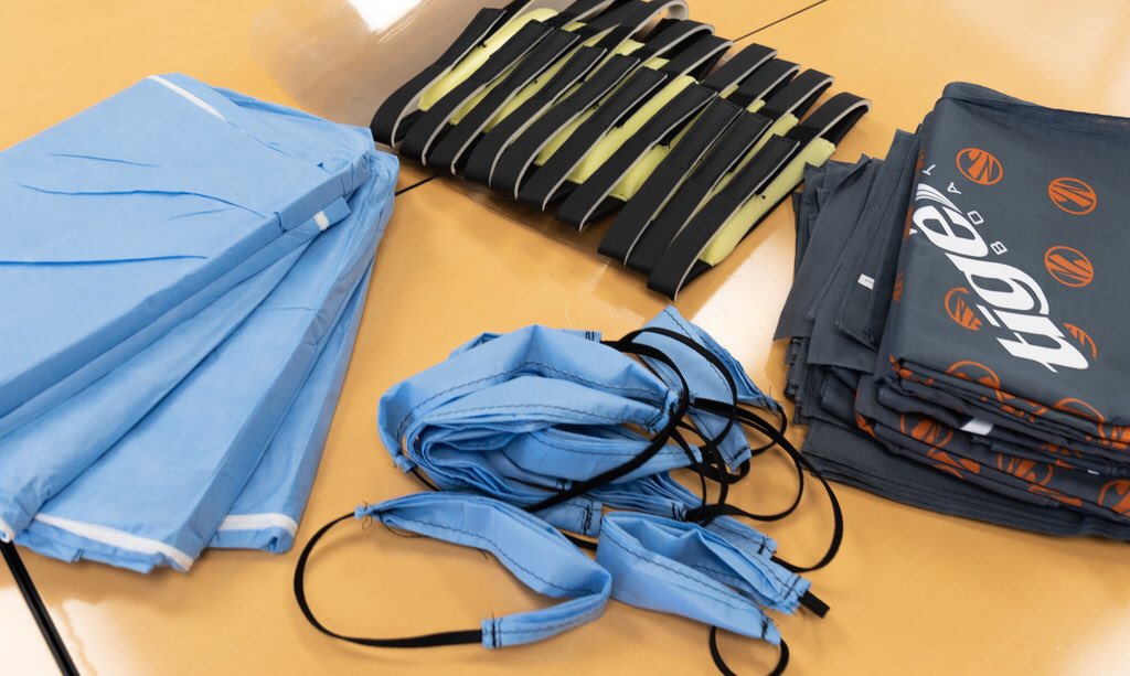 tigeboats's tweet photo. Starting Friday April 3, 2020 Team Tigé is going to start producing and donating 500 face shields per day along with other PPE equipment that’s in high demand. We want help fight COVID-19 in the best way we can! 🧡#tigelove #StayAtHome #COVIDー19 @realDonaldTrump @FoxNews https://t.co/qHNKMreFqm