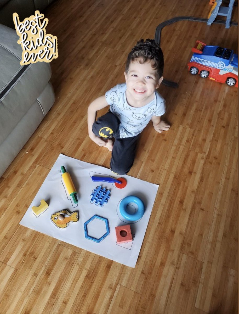 MsDiazMichelle's tweet image. We hope you had a GREAT day like we did☀️ #remotelearning 

#MorningMeeting #SortingShapes #MatchingObjects #ABC #stamping