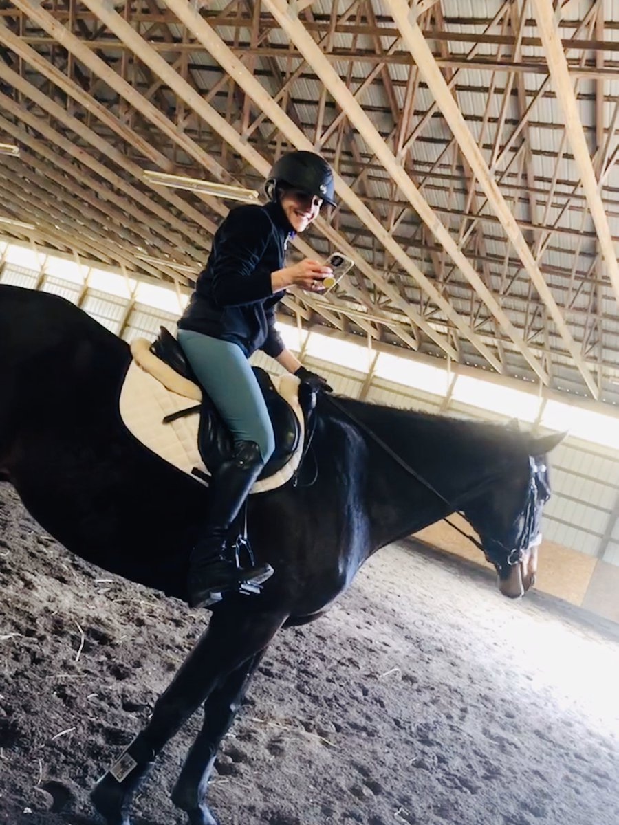 agoldetrauma's tweet photo. What #traumasurgeons should not do.. ride and answer emails. That’s why I need @fourmiracles101 to ride with me to prevent this! Come over already! #whereisthetrailer #cantwait https://t.co/AwEnOnzPiG