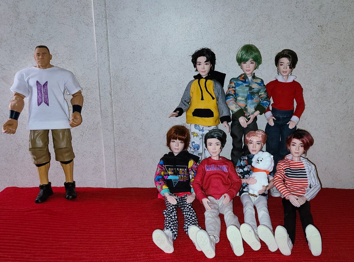 sdbtsdolls's tweet photo. As excited as @BTS_twt and @JohnCena were to meet, they still practiced #SocialDistancing. Be smart like #johncena and #BTS!!
(But then they reminded me they are dolls so I let them hug it out 😉) https://t.co/spJ0Z5Rihd