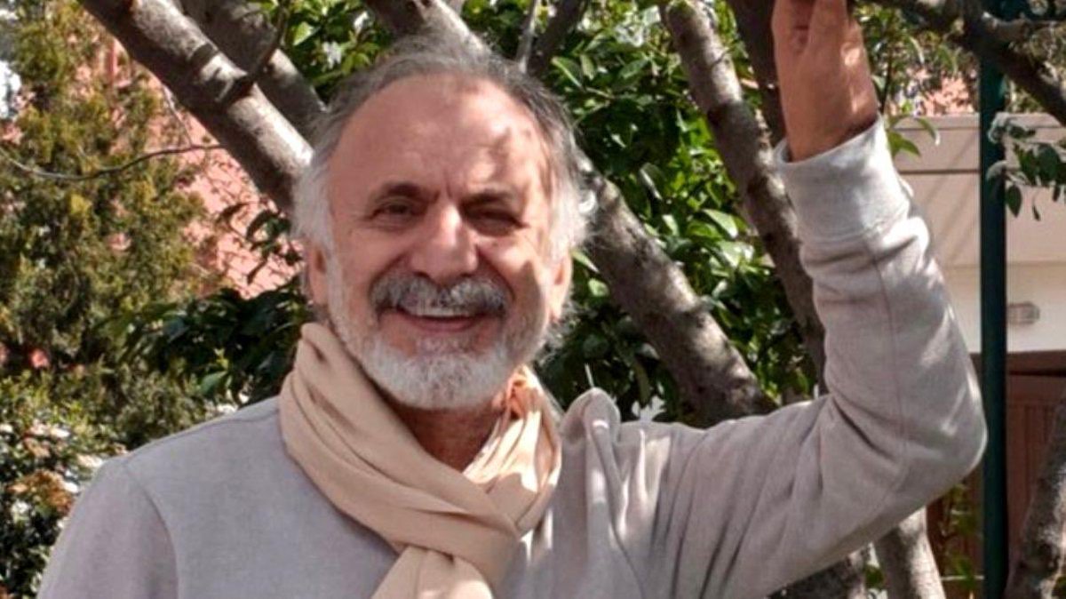 Cemil Taşçıoğlu Hocamızı kaybettik. Sağlık camiamız, onu hastalığı sırasında tanıyan halkımız üzgün. Dostu olmaktan gurur duyduğum bir hekimdi. Ailesinin, bilim dünyamızın başı sağ olsun. Allah rahmet etsin. Türkiye, bu değerli insanı elinden alan hastalığı yenecek.
