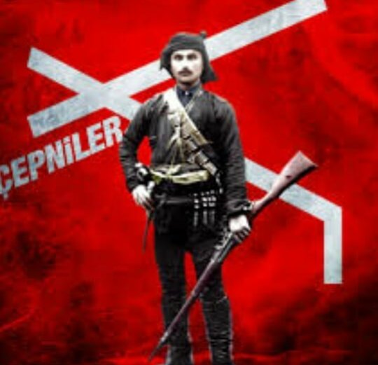 Ela7798's tweet photo. 2 Nisan 1923
Türk Asker, Milis Yarbayı.
Gazi Mustafa Kemâl Paşa'nın Giresun'lulardan oluşan Muhafız Kıtasının Komutanı TOPAL OSMAN AĞA'nın şehadetinin yıl dönümünde saygı, minnet ve dualarla anıyoruz.
#TopalOsmanAğa
#Cepni https://t.co/vWcA3kiuAK