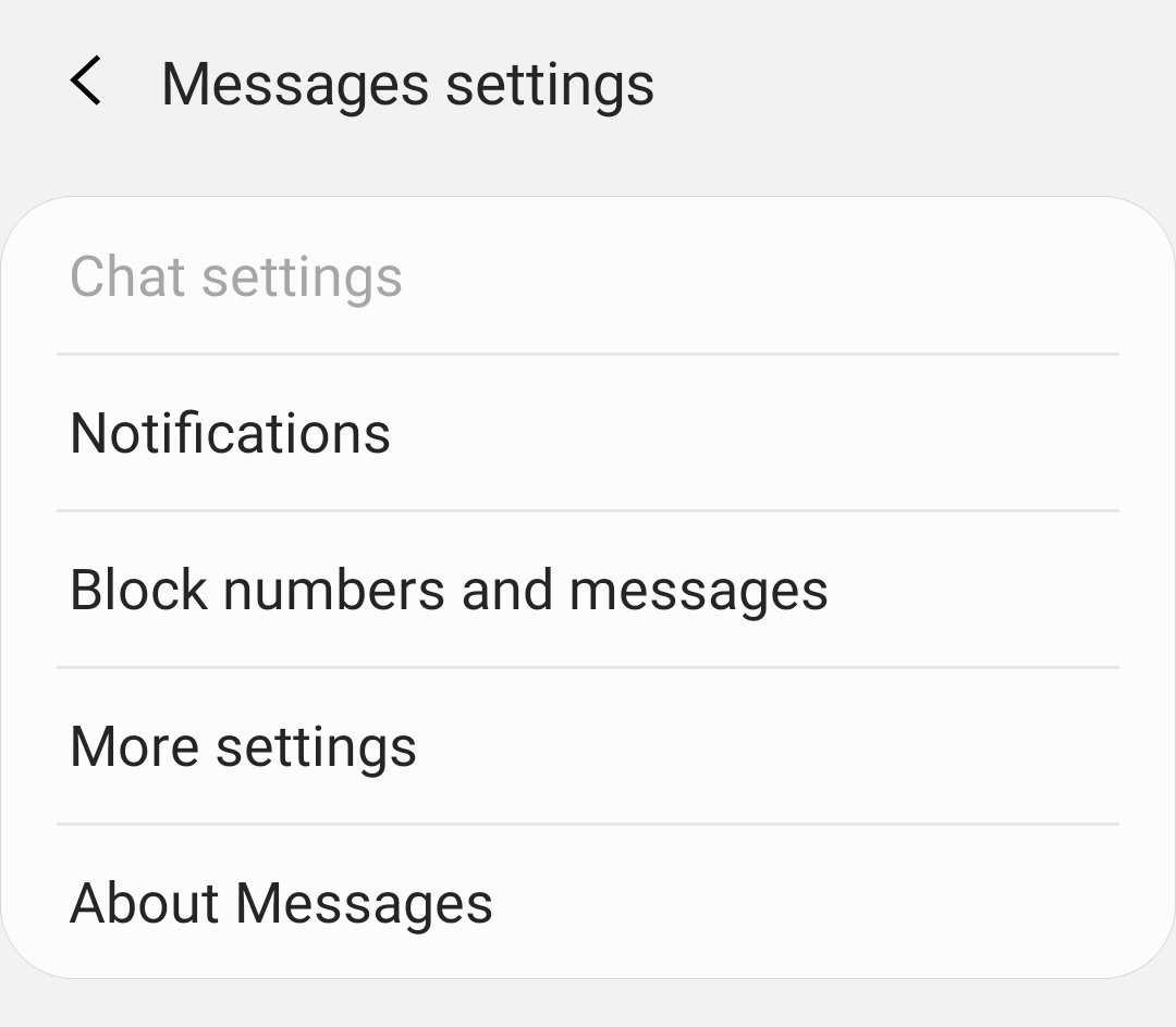 ibemur's tweet photo. @EE hello :) any idea why this "chat settings" keeps popping up as a new feature and then greying out when I click on it? I have a Samsung A70 https://t.co/RcihCtPgVc