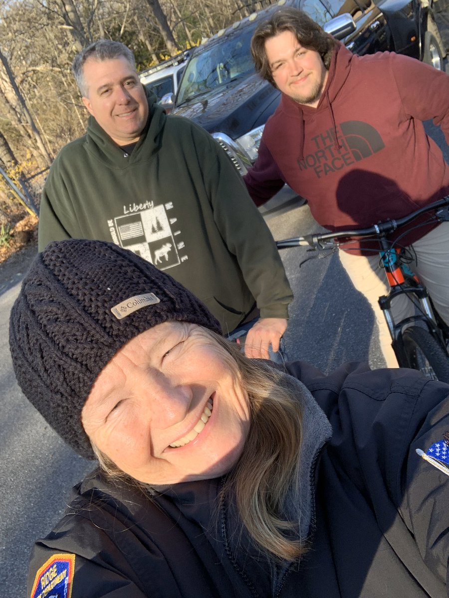 MrsPhillips13's tweet photo. SES Challenge. Bike ride with the family. @southoldelem @ellen_oneill https://t.co/wwG1kur1Un