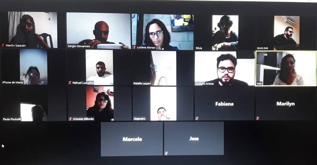 SAGiovannini's tweet photo. En medio d la #Cuarentena x #COVID_19, realizamos una 1° reunión online d la @mesa_por conformada x Oficinas d Empleo Municipales del país.

#OficinasDeEmpleo #Repro #ProgramaJóvenesConMásyMejorTrabajo #Promover #SeguroPorDesempleo #IngresoFamiliarDeEmergencia  #Despidos https://t.co/3kA8XEwQYX