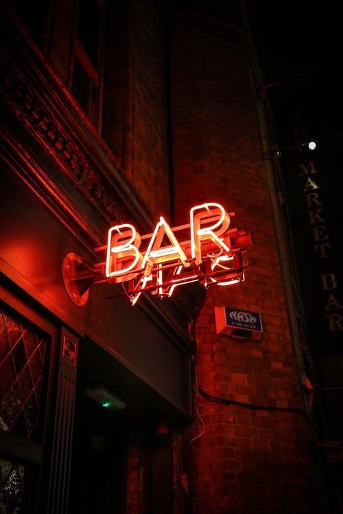 DiaryOfADoppel's tweet photo. I’m so ready to spend my evening supporting my handsome man, @ExsanguineFelon, and my lovely best friend, @PulchraMagicae, while we drink and dance the night away at their new bar!

Everyone, come on out and join us at @BloodlineBar. See you all there! 

#BLOODLINEbar https://t.co/RxvryHxUXQ