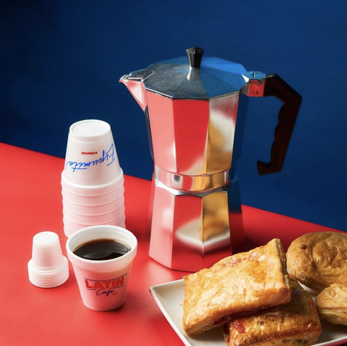 visitmiami's tweet image. We get it, routines are hard to break. Thankfully, you can #OrderOutHelpOut Latin Café 2000 for that morning cafecito you need to start your day off right. #MiamiEats bit.ly/39uFK15