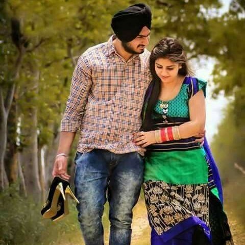 Fairnotebooks's tweet image. Sadi #Pagg 👳 nU #Salama huNdia👌
👸👉tErE #Suit nu #Salute baj de💃