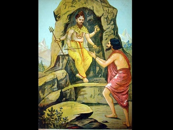 ● Keerat Avatar He and the Keerat struck the boar at the same time with arrows. A fight broke between the Keerat and Arjuna as to who struck the boar first. Arjuna challenged Lord Shiva in the form of Keerat for a duel. Lord Shiva was pleased by Arjuna's valour and gifted him