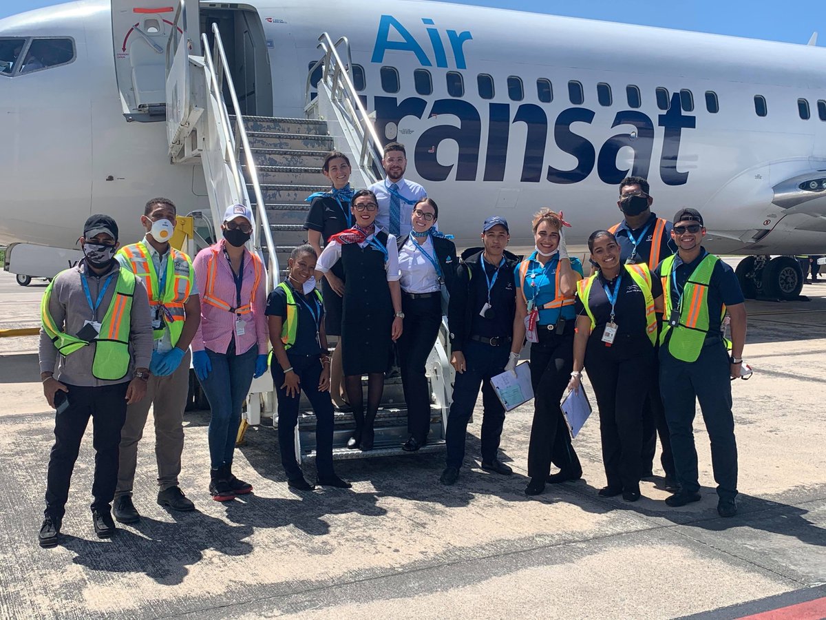 Air Transat tweet media