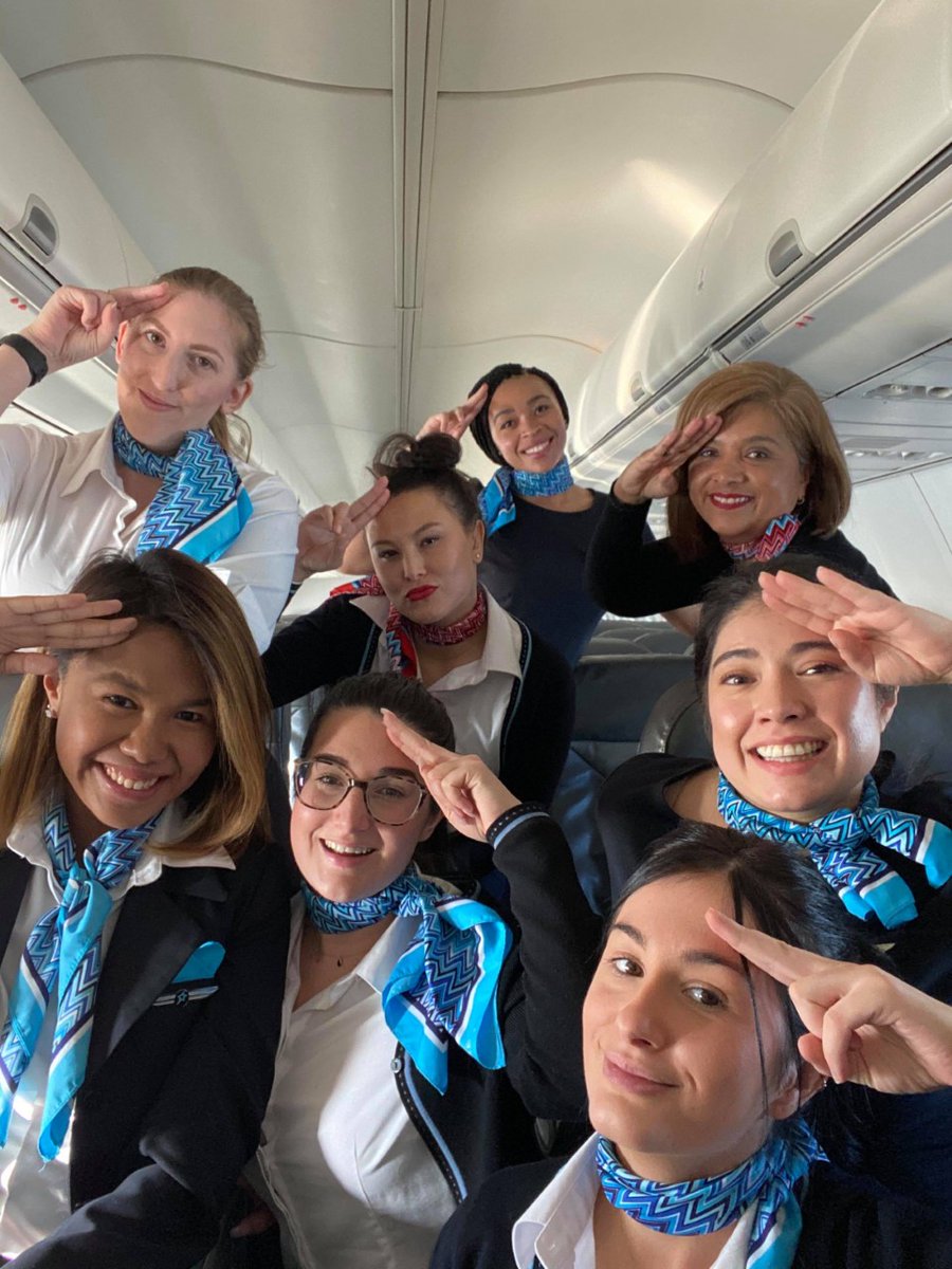 Air Transat tweet media