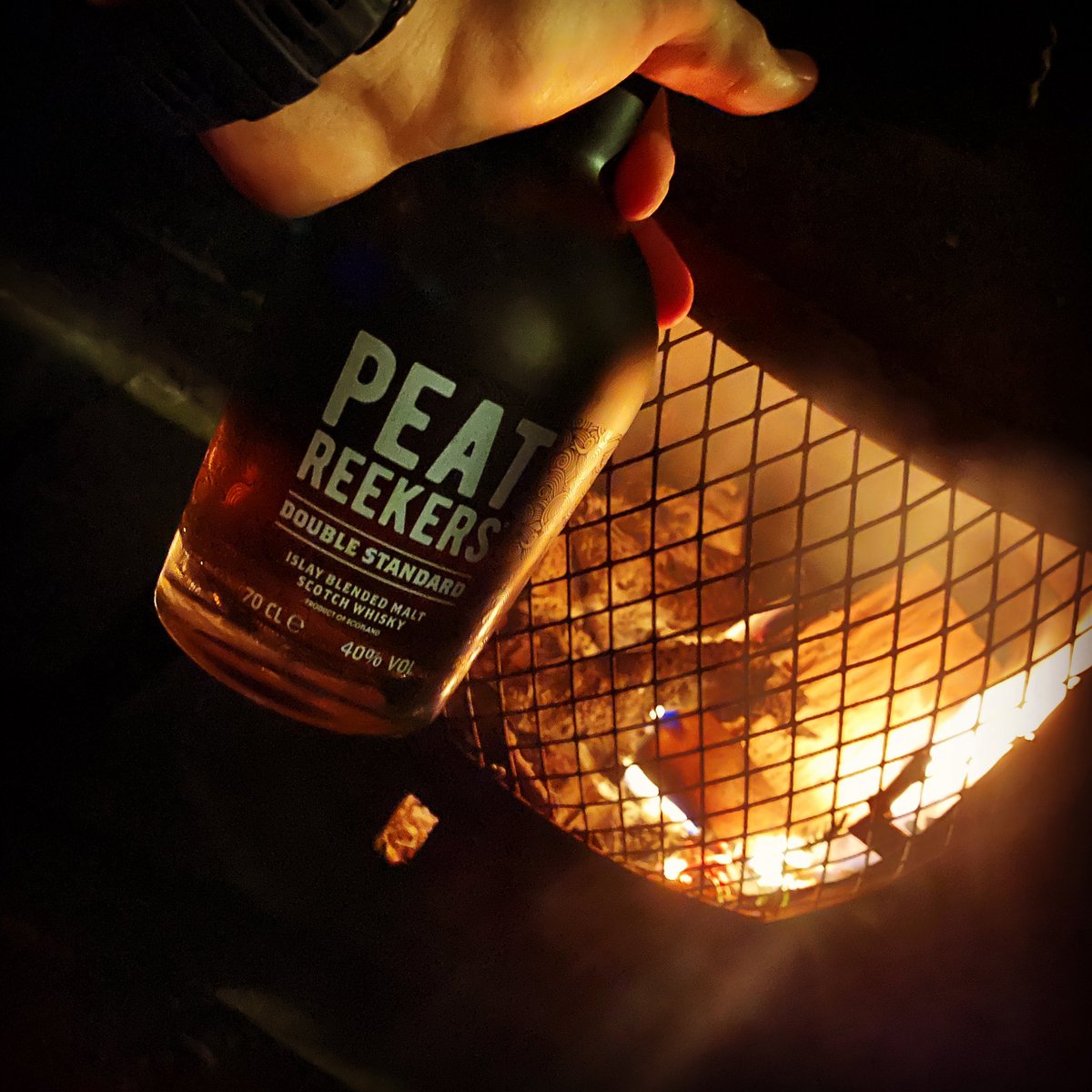 Now these two were a perfect combo <a href="/peatreekers/">Peatreekers</a> and a nice outdoor fire 😍