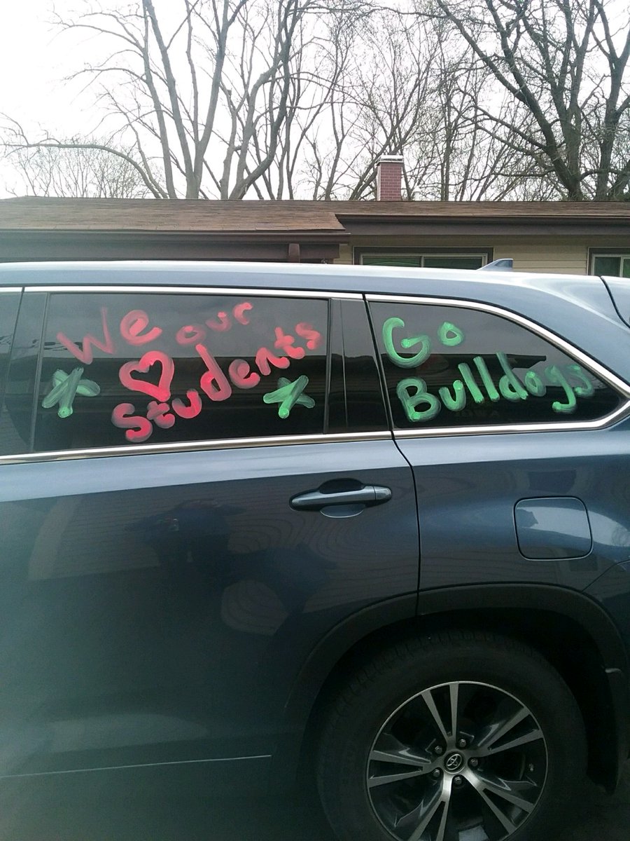 Ms. Fluger tweet media