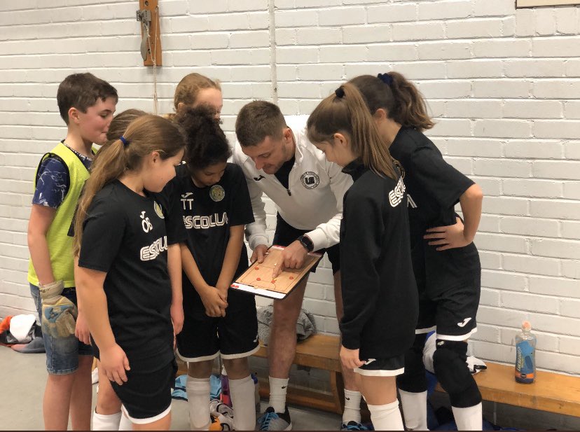 Jonno_Alvarez's tweet photo. @jack_walsh00 Challenge accepted! 🙏🏻Once you have been nominated you have approx 24 hrs to post or donate £20 to charity. Please nominate 4 coaches &amp; post a pic of you coaching. @LouBarry_ @Patimicolaa @dslater41 @Payne_Joe6 https://t.co/prrbmlEQm4