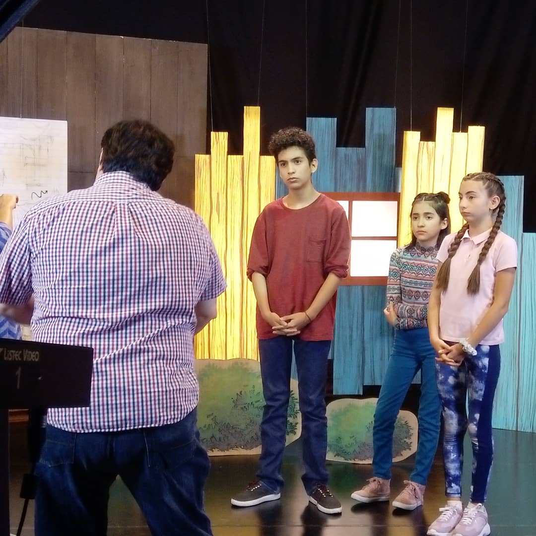 CastingJR's tweet photo. Grabación para TV Educativa @tveducativamx Bloque 3 de Teatro y Arte gracias a toda la producción de #FranciscoOchoa por sus atenciones y a los actores por su entrega y profesionalismo #SofíaCataño #GabrielAnguiano #DominicRaziel #SaraAnguiano https://t.co/RdpPHrHrNk