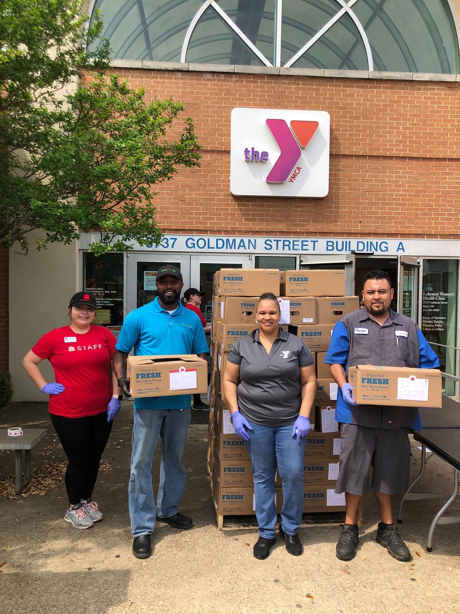 CurtHazelbaker's tweet photo. I have seen a lot over my YMCA career, but nothing like the COVID-19 crisis. What remains during trying times, is how YMCA Staff, Volunteers &amp; members always step up to do what is necessary to serve our community in a time of need. https://t.co/HhsQoNPTC0 https://t.co/bUkAKD9DgI