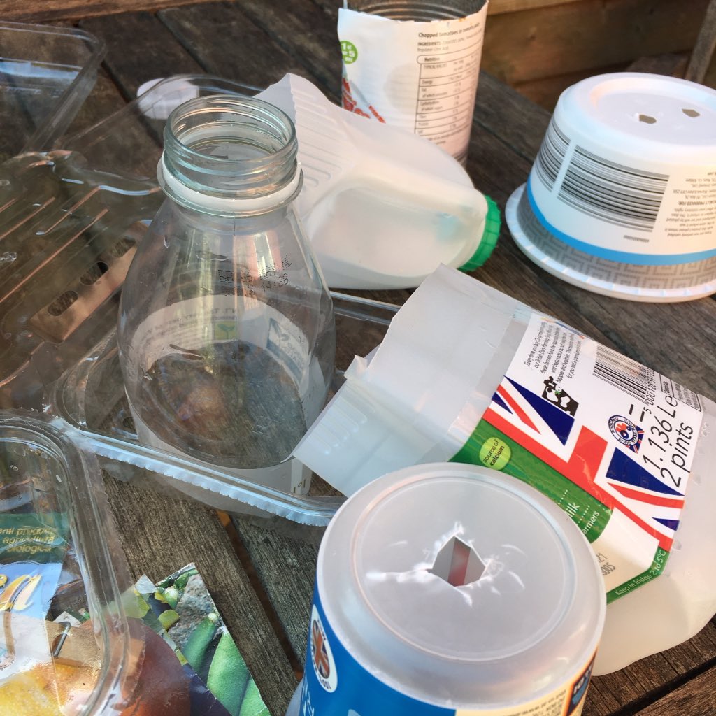 First green shoots - not bad from nearly ten year old seeds... Grow your own Greens Step 5. Once they germinate, take them out daily for a sunbathe..
#greenshoots #outofdateseeds 
#growyourown #reuse #covid_19 #covidgarden #stayinghome #plasticwaste #sowingseeds #germinal