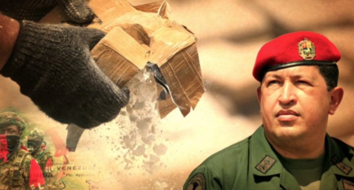 maibortpetit's tweet photo. Cuando Hugo Chávez llegó al poder, se produjo un distanciamiento con la política antidrogas de #EEUU, que comenzó con la expulsión de la #DEA a cuyos agentes acusó de conspirar para derrocarlo. Luego de echar a la #DEA, suspendió la cooperación con #EEUU que se remontaba a 1978 https://t.co/5CHCcYGxBW