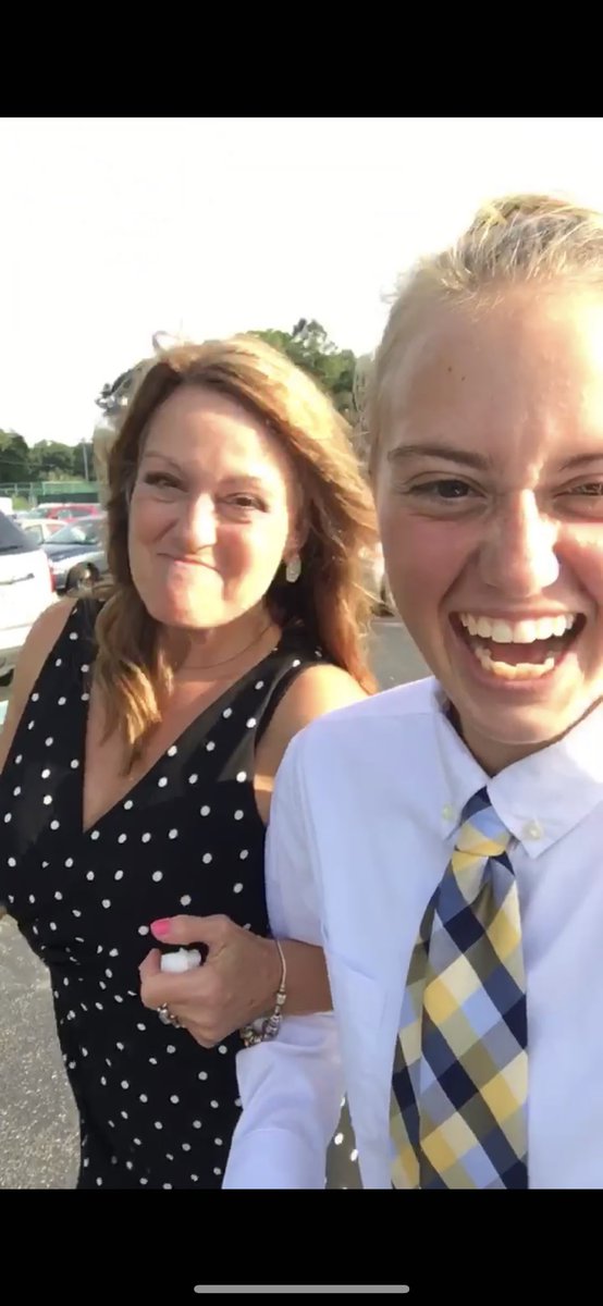 molliefoster96's tweet photo. @TheEllenShow Im like 6 years past my prom but I wanted to show off my beautiful mom. (Hey that rhymed) https://t.co/NcMZKVnf8G