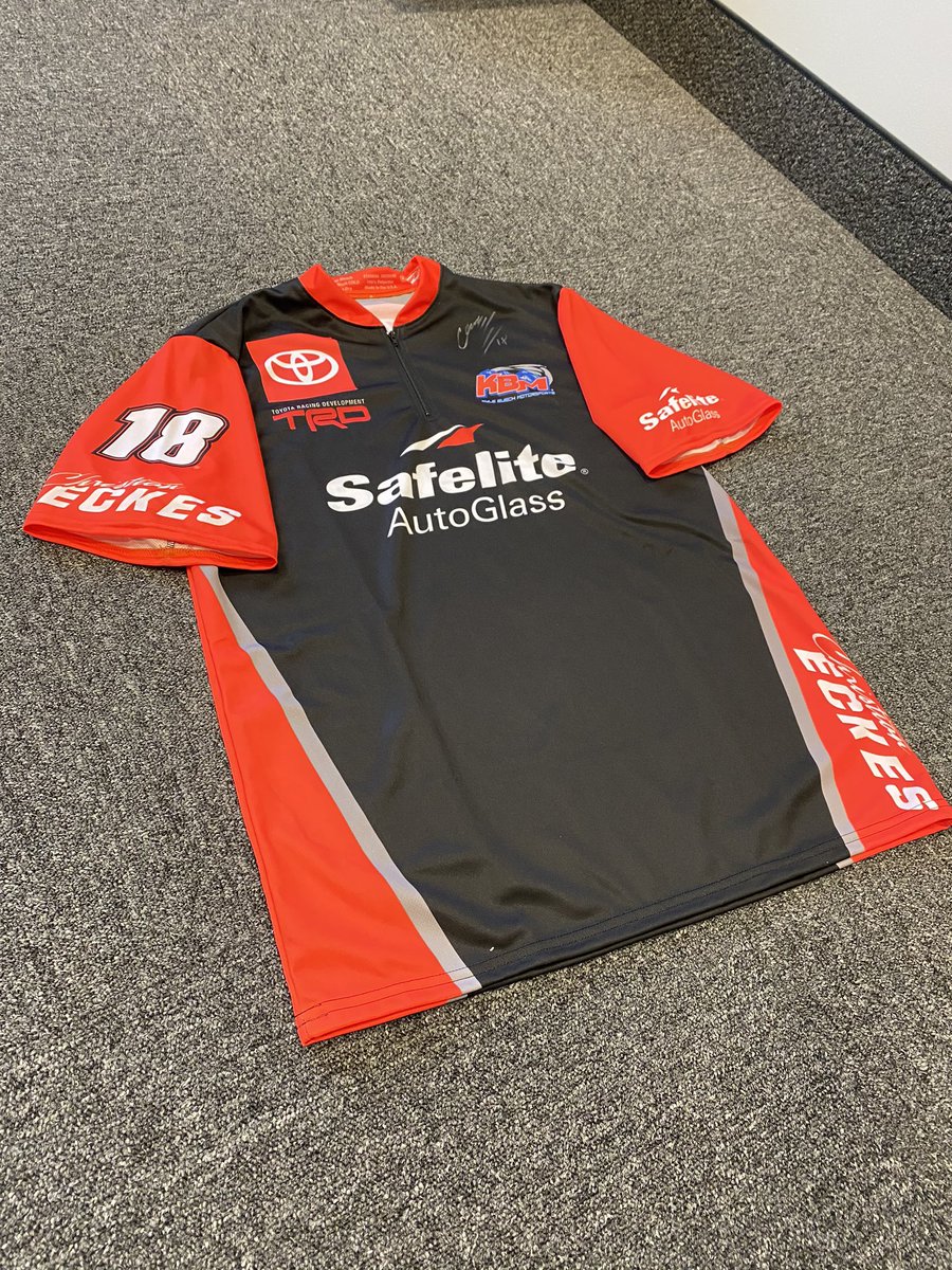 christianeckes's tweet photo. 🔥🔥 #GIVEAWAY 🔥🔥

Retweet and follow to enter to win a signed @safelite crew shirt of your size and a signed 2019 @KBMteam Owner’s Championship hat.

Winner picked 4/6! https://t.co/QFDSlVpOeq