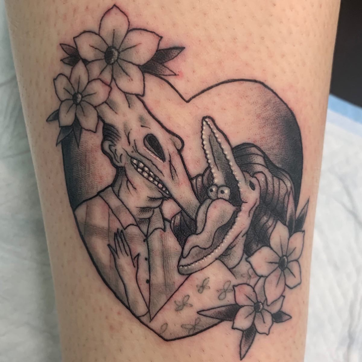 𝙂𝘼𝙍𝙍𝙀𝙏𝙏 𝙅𝙀𝙍𝙊𝙈𝙀 𝙒𝙀𝘽𝙀𝙍 on Twitter: "Never trust the living! Beetlejuice  tattoo from a couple weeks back. https://t.co/sGEgbv2Ne4" / Twitter
