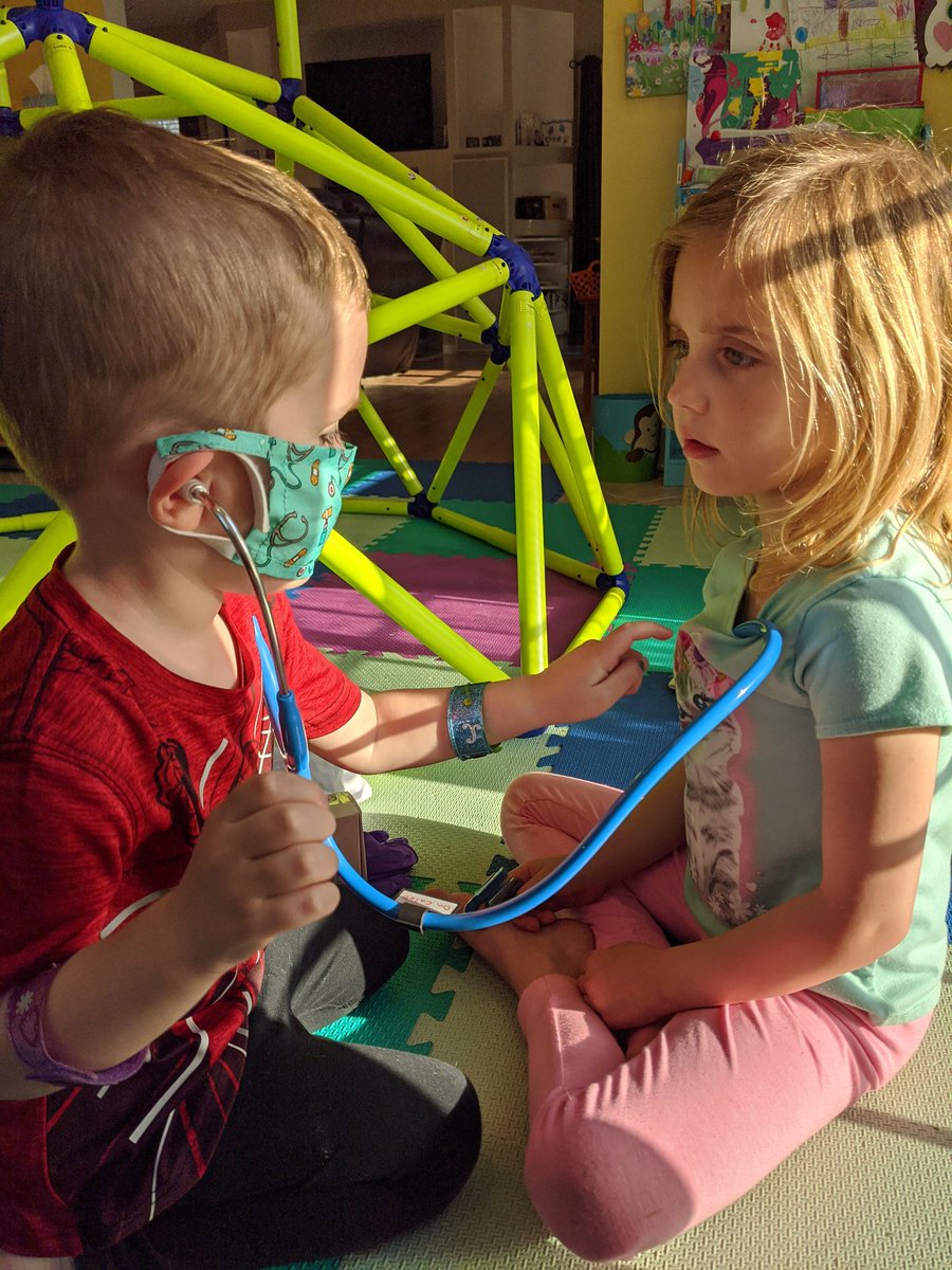 Piggirlee tweet media