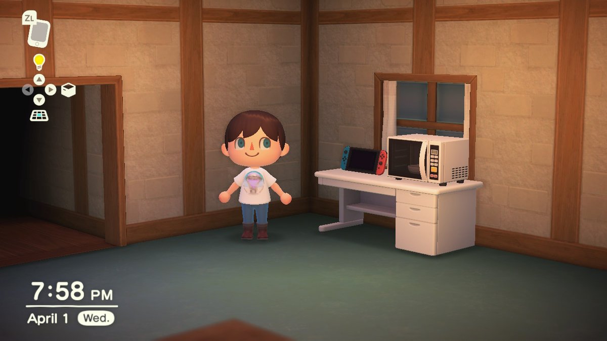 Jonakeloh's tweet photo. #AnimalCrossing #ACNH #NintendoSwitch @JonPaula is it a good idea to microwave a Nintendo Switch? https://t.co/ciJIRHRUlJ