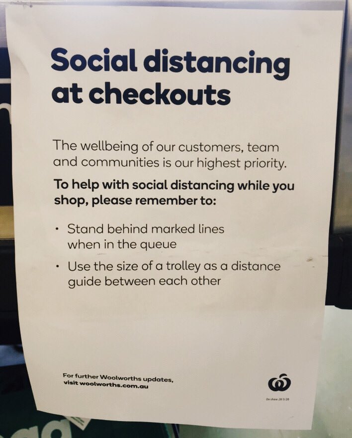haoworks's tweet photo. Social distancing at checkouts in Woolworths AU. #BehavioralScience #socialbehavior #behaviordesign #servicedesign https://t.co/5Kg39ootOI