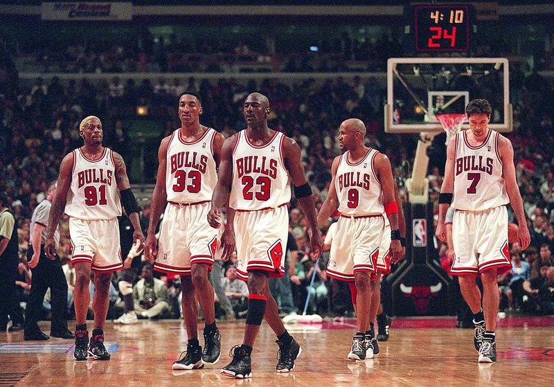 The Harper-Jordan-Pippen-Kukoc-Rodman lineup was unstoppable during the second three-peat.They started 17 regular season games.They went 16-1. #BullsRewind