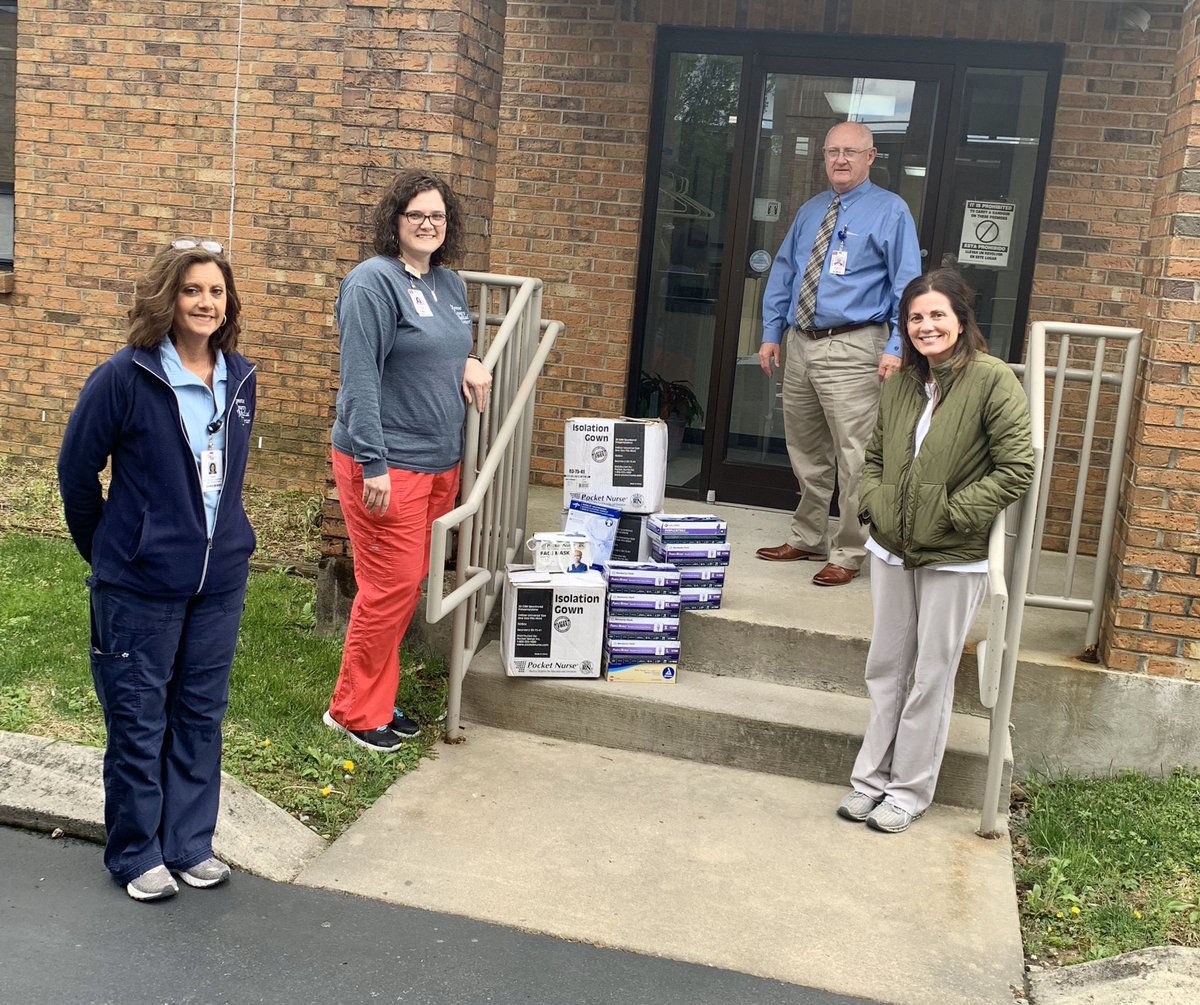 MonroeCoATC's tweet photo. Thank you Mrs. Murphy for donating your classroom supplies of gloves and gowns to MCMC. Thank you MOST MCMC for all that your staff is doing to keep our community healthy. https://t.co/qWYJ8EZxjl
